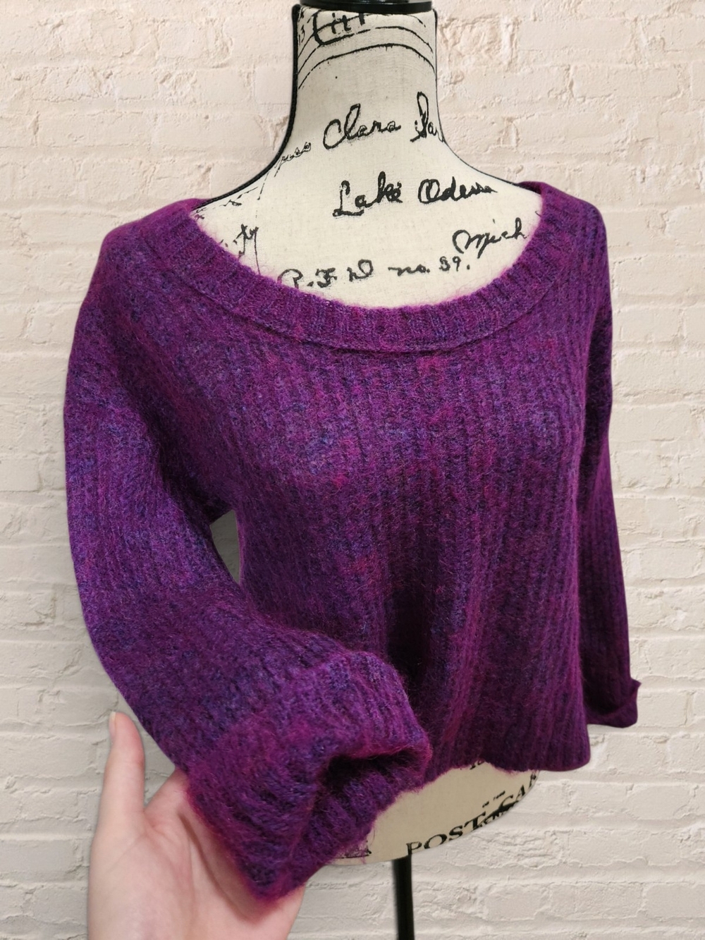 Mossimo Purple Mohair Wool Blend Fuzzy Scoop Neck Sweater Whimsi Fairy